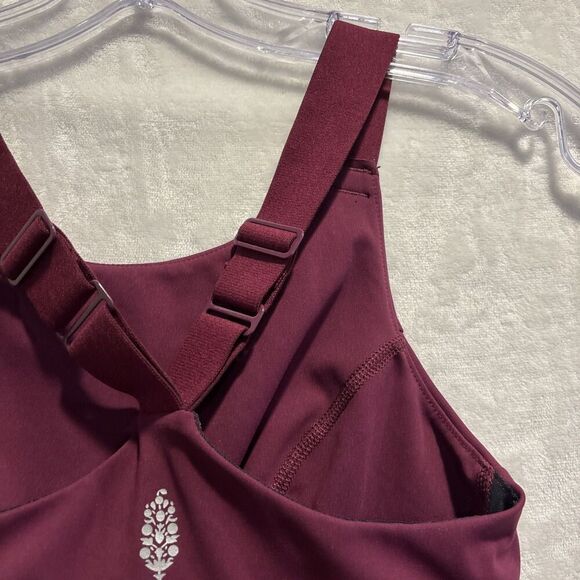 Free People Movement Freestyle Sports Bra Maroon Size Small Gym Running Workout - Picture 8 of 13